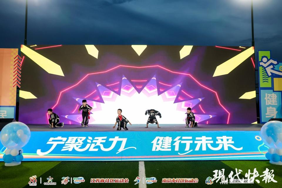 Vbxwq, 发族共同解