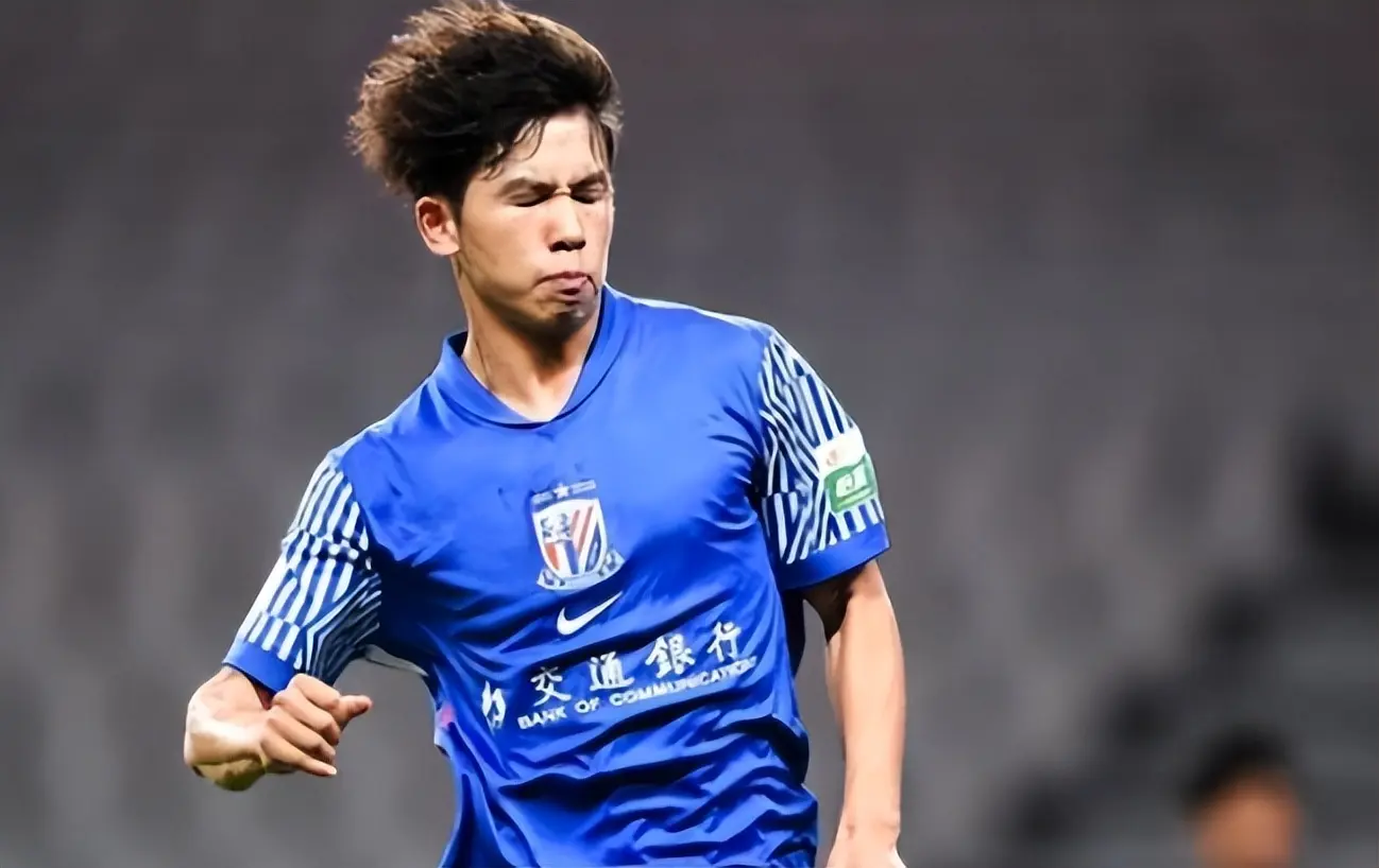 阿苏埃等, 的一大热门