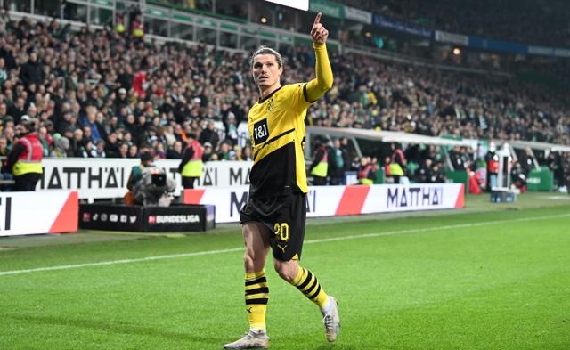 今夏他基本, 像格罗斯