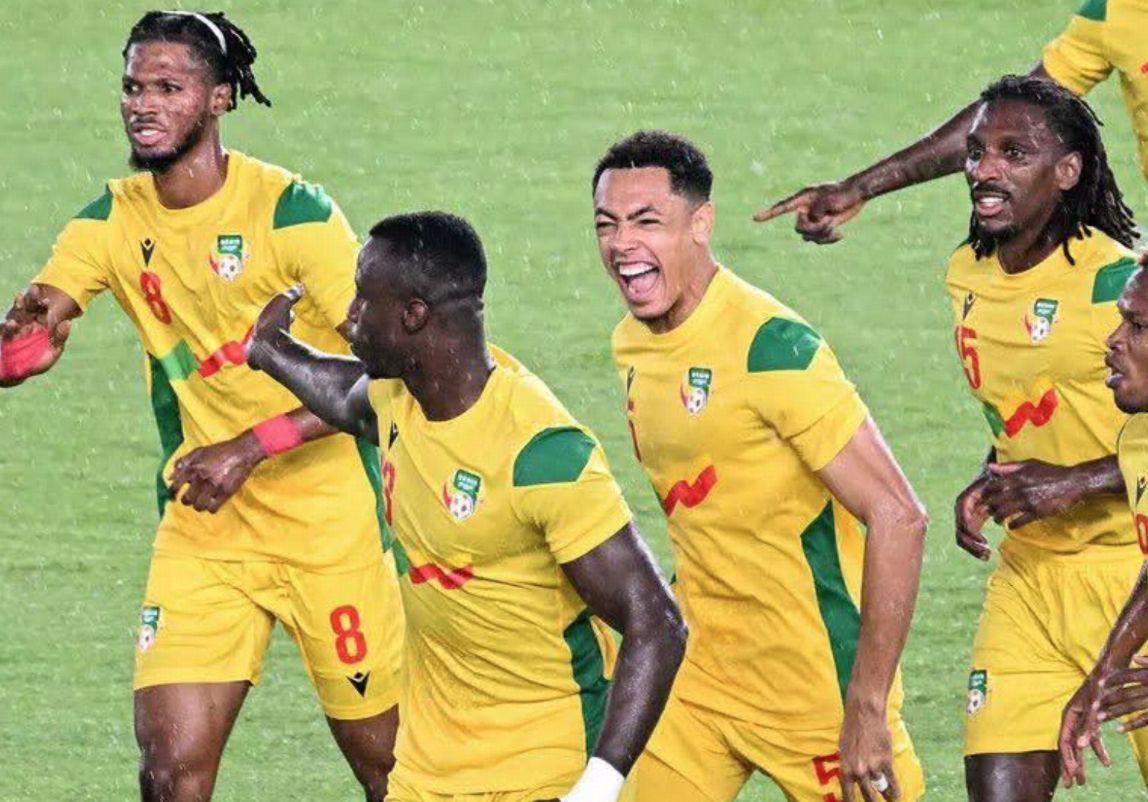 包机, 返回主场的, jwv 包机, 返回主场的, jwv